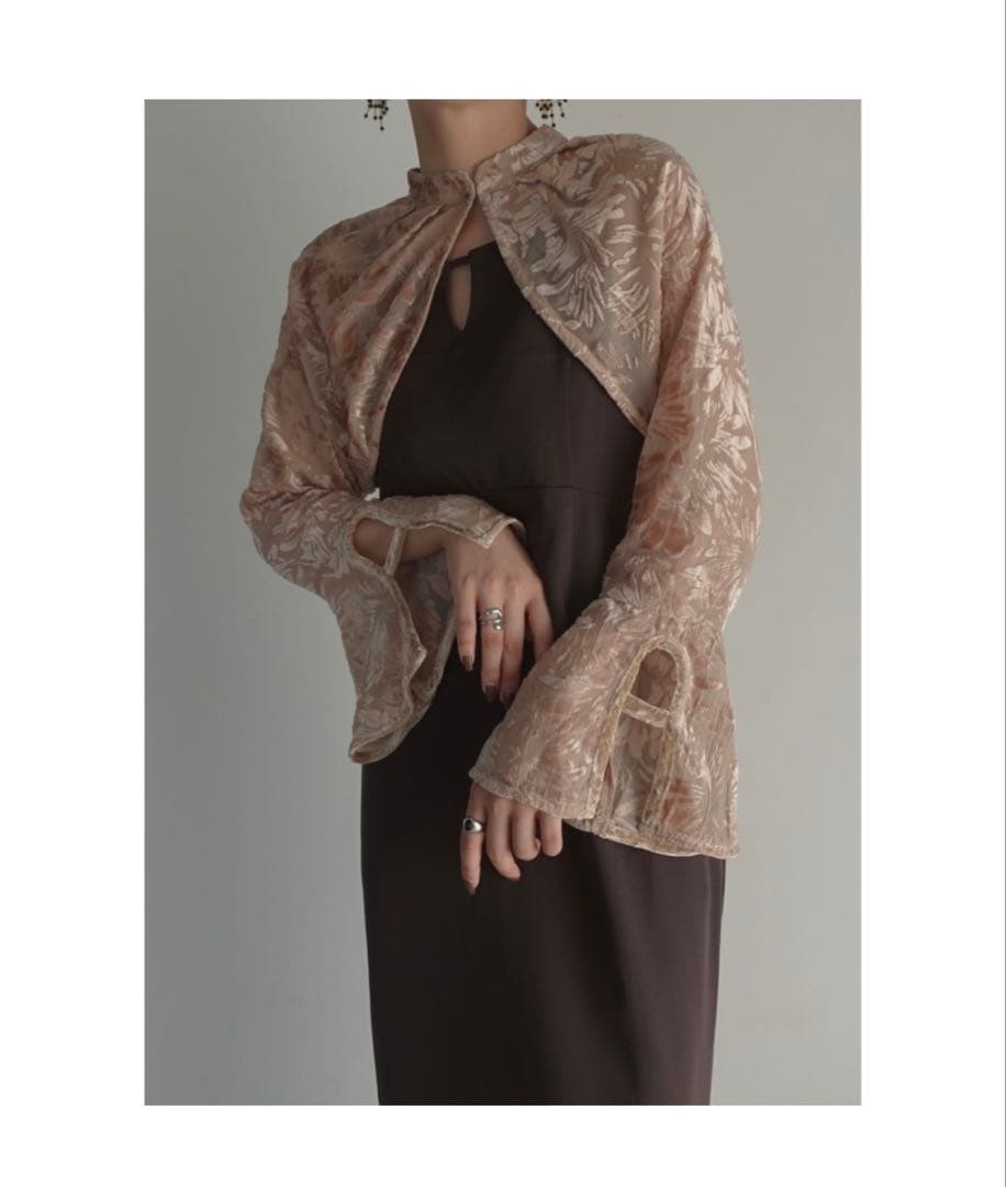 レースカーディガン風パーティードレス