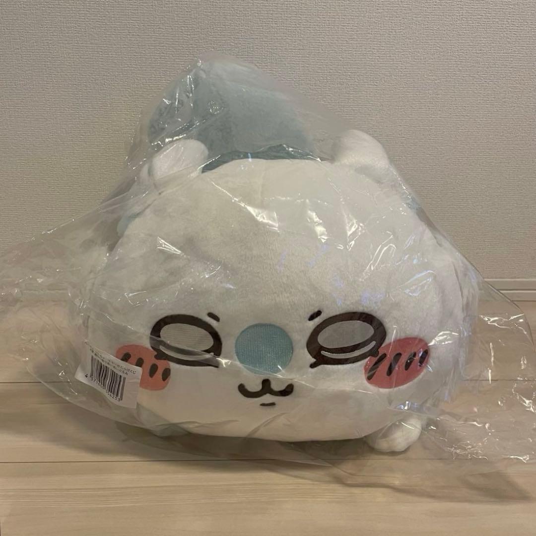 ちいかわ 褒めろッモモンガだらけくじ　A賞超BIG寄り添いぬいぐるみ　マスコット