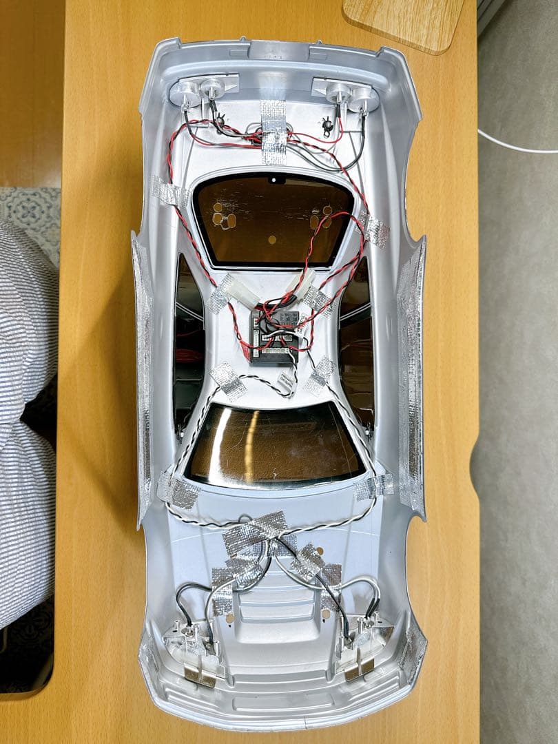 スカイラインR34 GT-R 1/10スケールラジコンカー