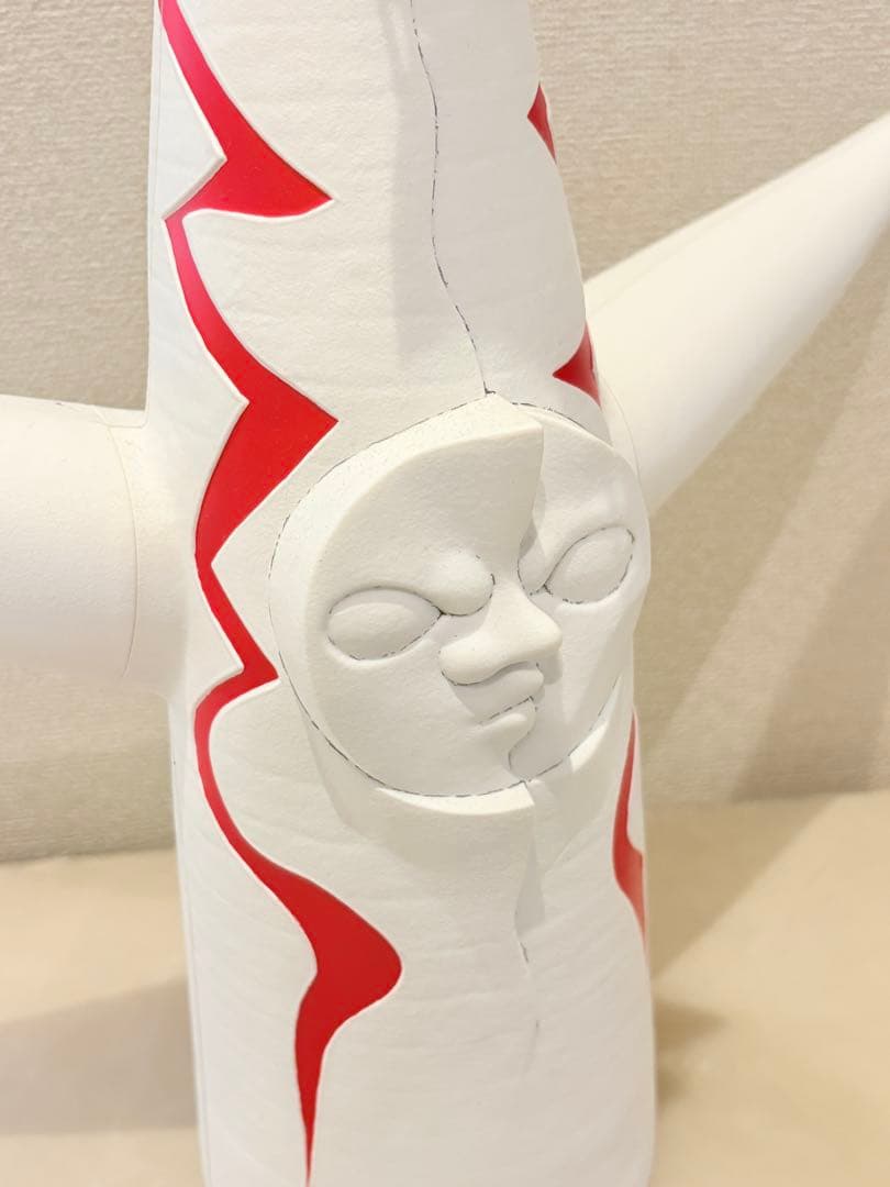 【極上塗装済み完成品】ARTPLA 太陽の塔 プラモデル プロ仕上げ 岡本太郎