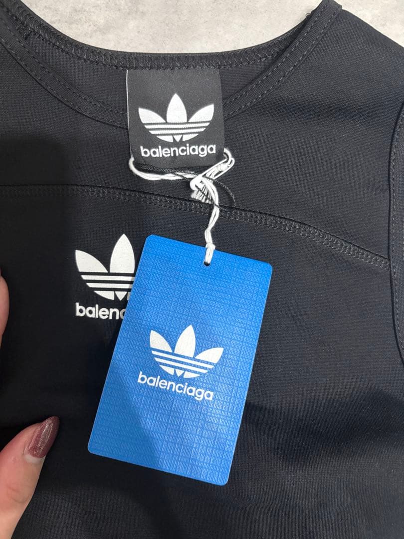 balenciaga adidas タンクトップ ブラック