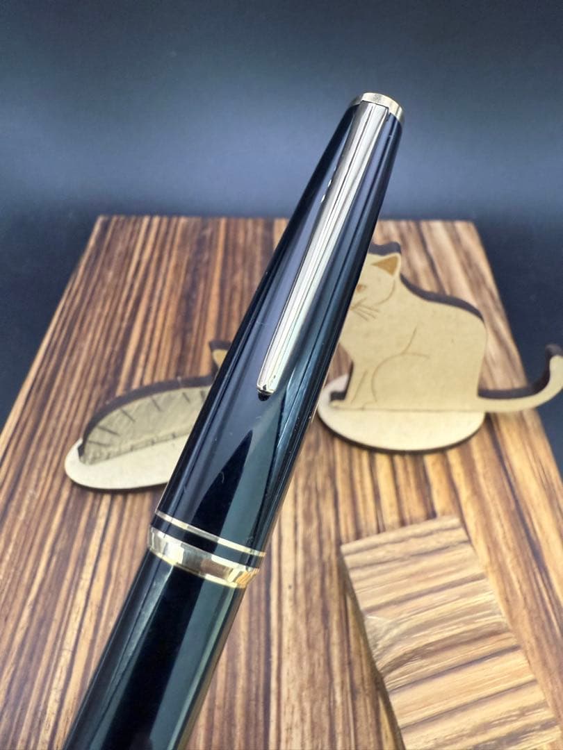 MONTBLANC 万年筆 No.221 F