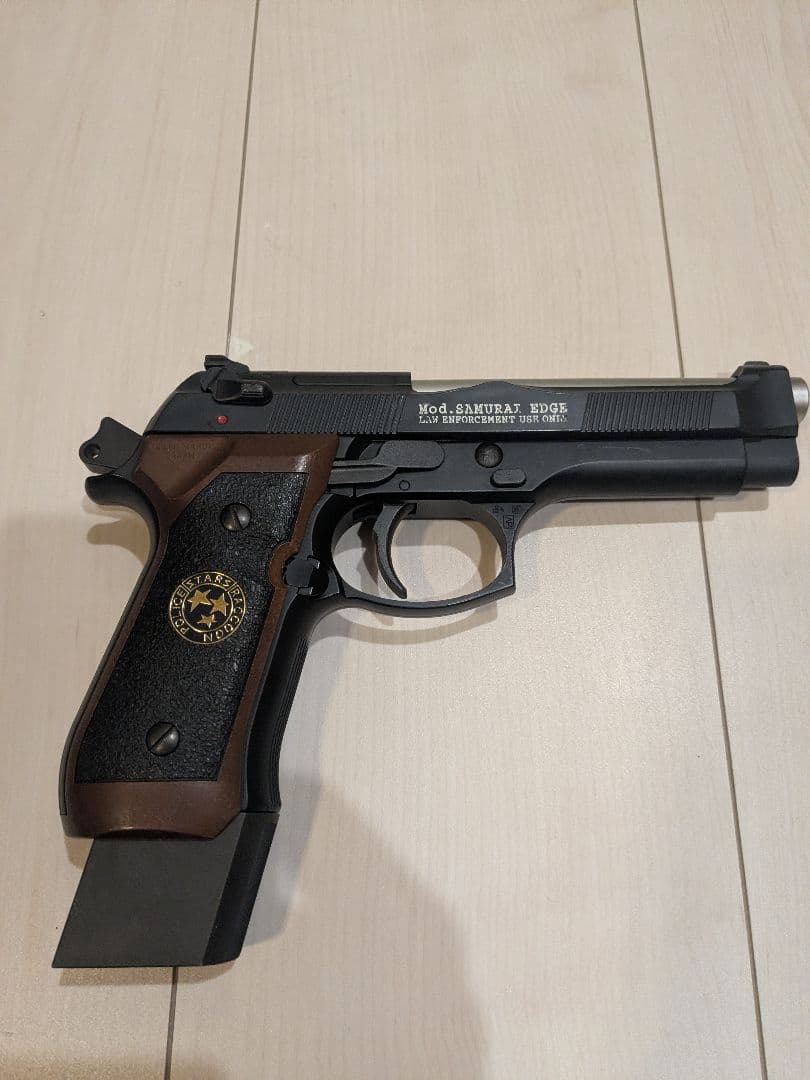 ベレッタ　スターズ　サムライエッジ　東京マルイ　ガスガン　ブローバック