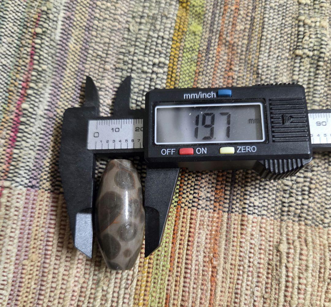 886　天珠　希少　釈迦偉伝　水晶質瑪瑙　西蔵　金剛　仏舎利！