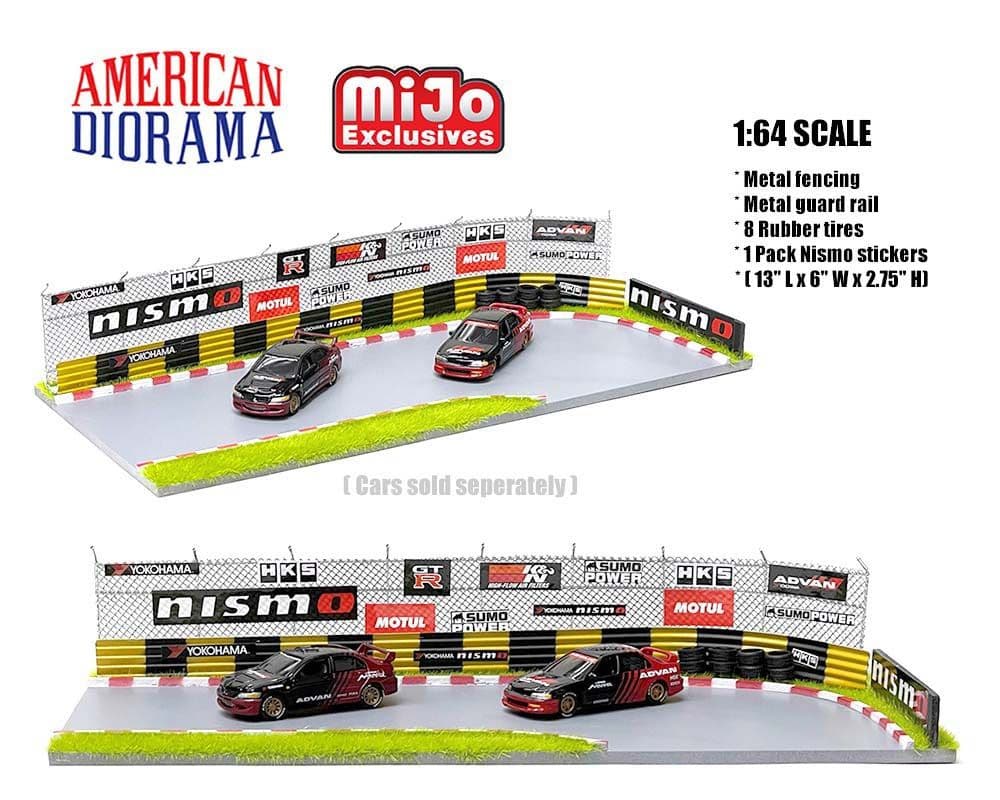 アメリカンジオラマ 1:64スケール レーストラック・(ヨコハマタイヤ、ニスモ)
