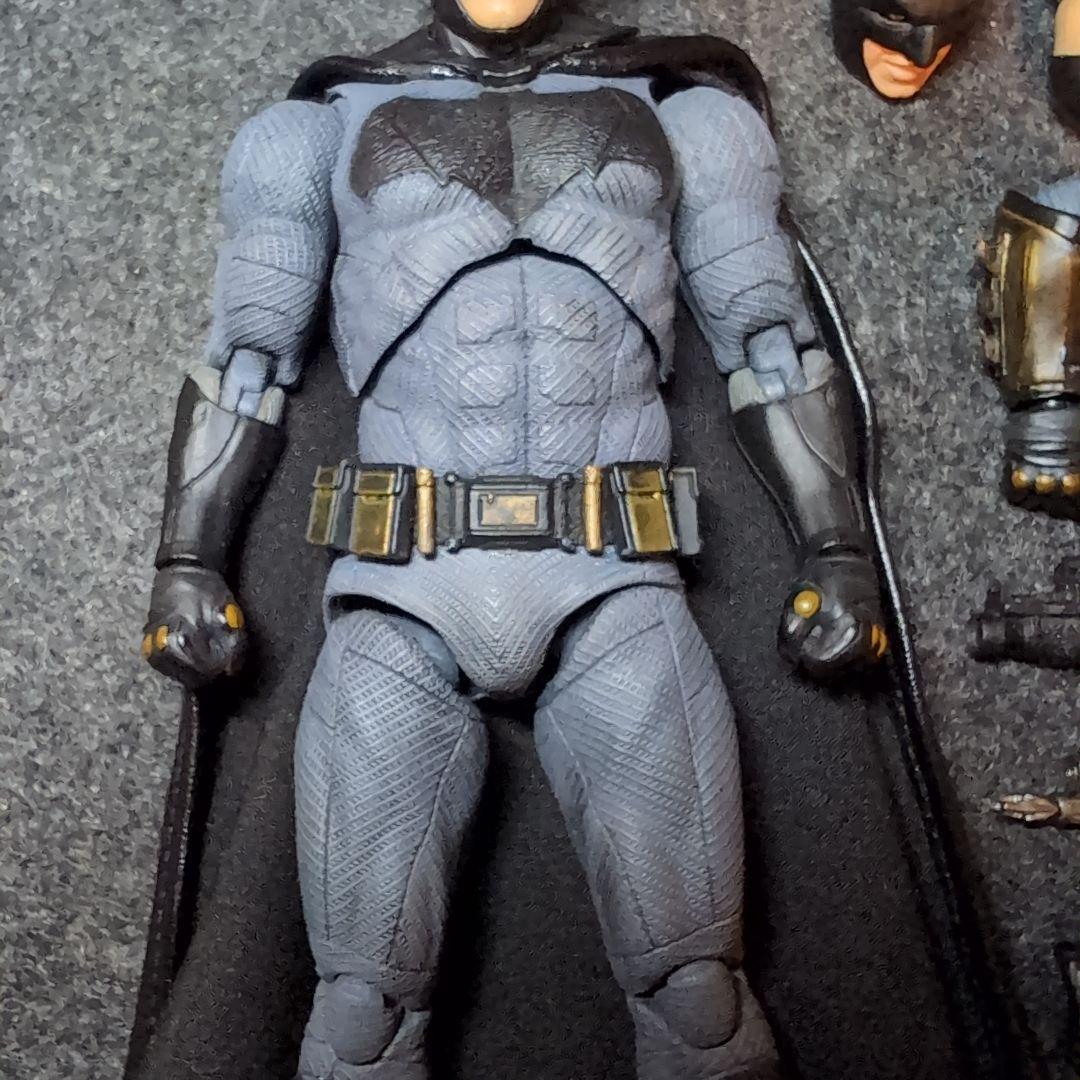 MAFEX【 バットマン 】マフェクスNo.222　ジャスティスリーグ