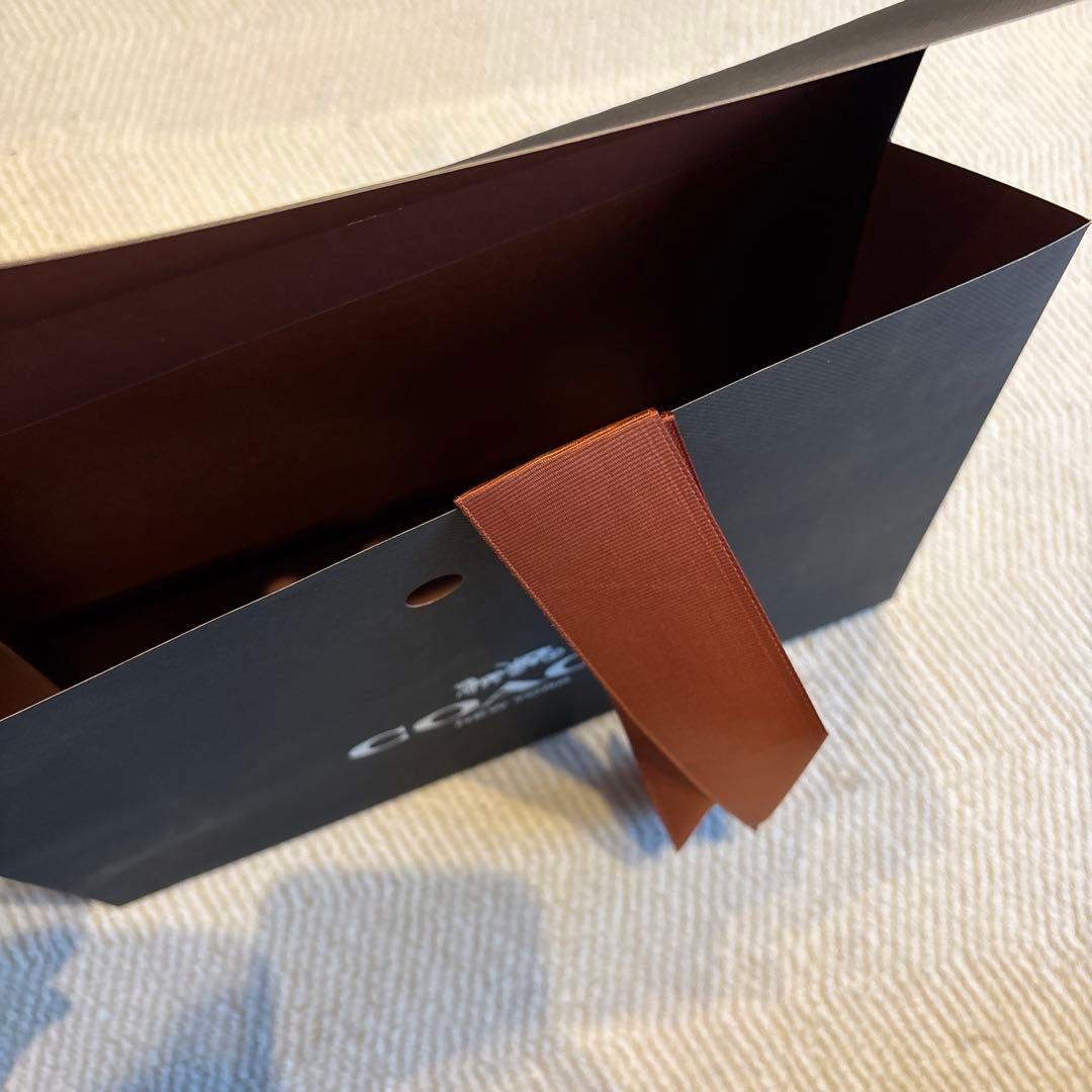 ブラックレザー 二つ折り財布　COACH