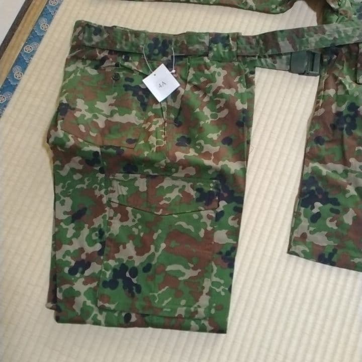 迷彩服 サイズ4A 多色迷彩タグ付き
