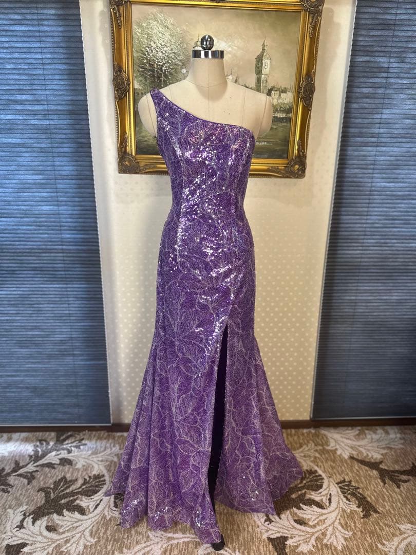紫色 スパンコール 片肩ドレス