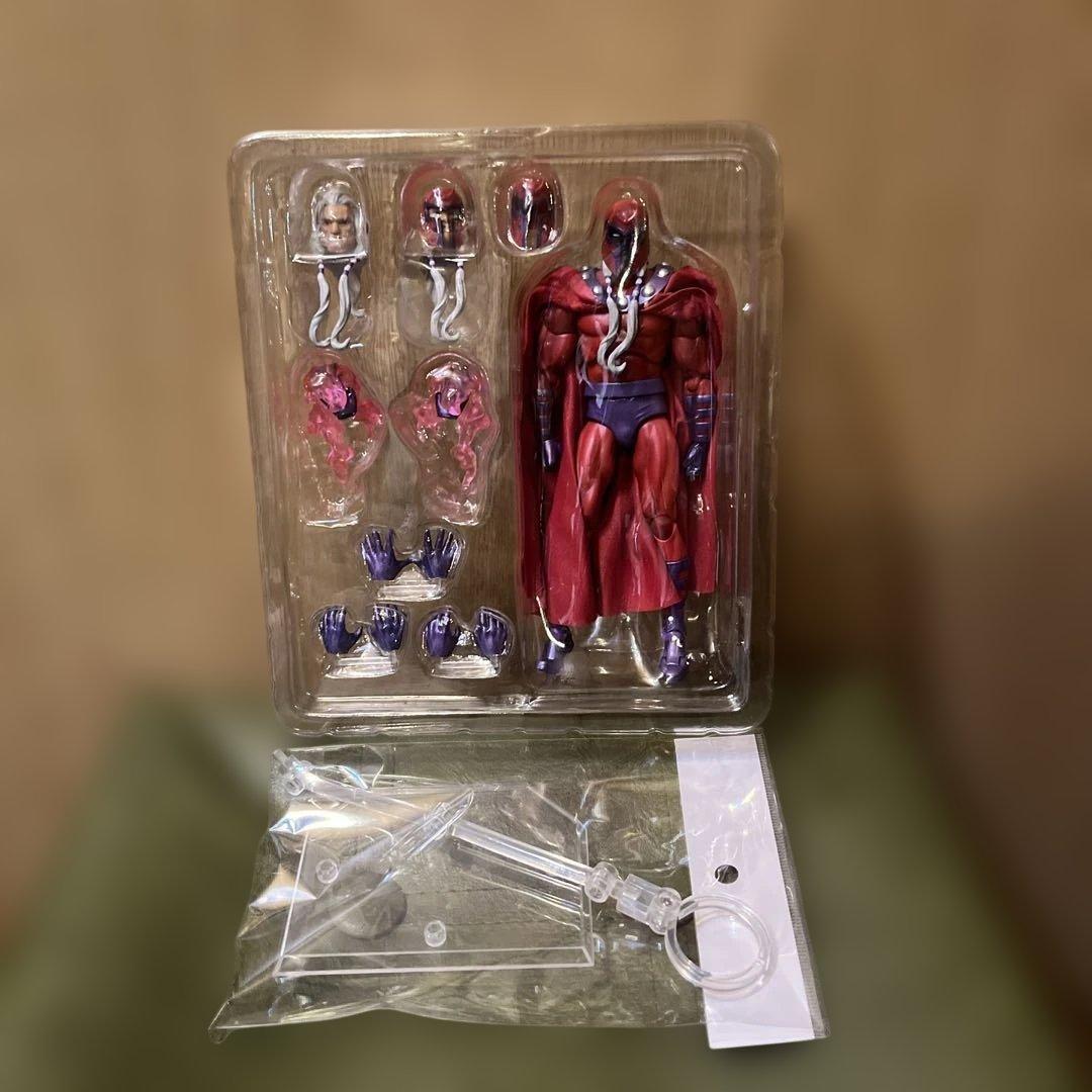 MAFEX No.128 マグニートー COMIC Ver