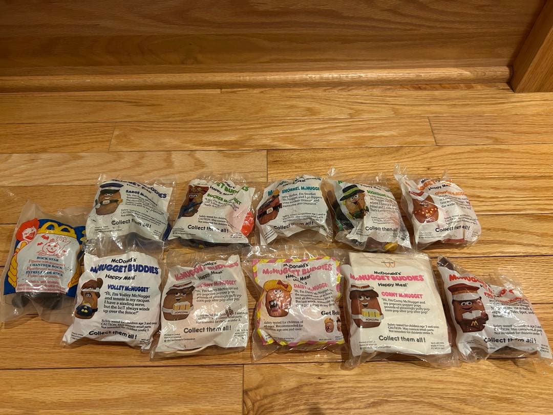 マクドナルド　ミートトイ　ナゲットバディーズ　11種類　フィギュア　新品未使用