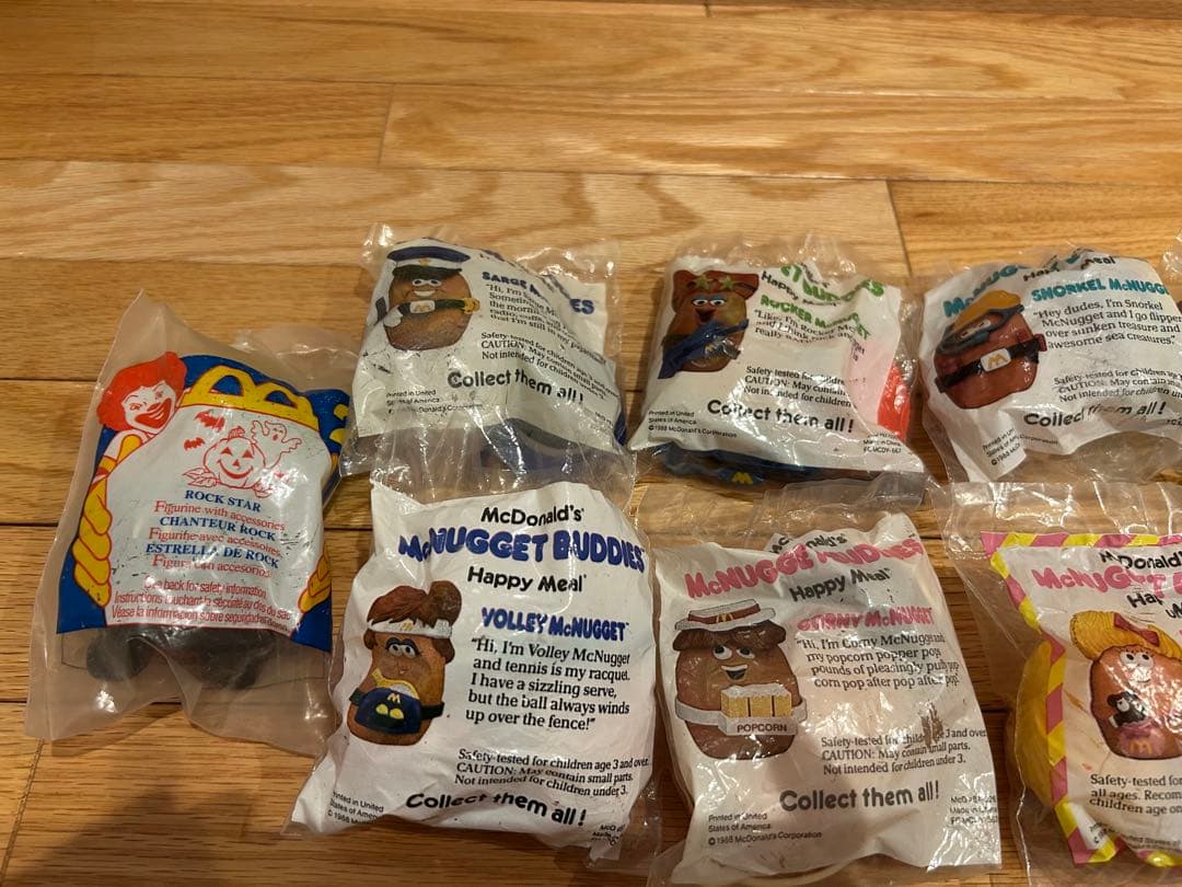 マクドナルド　ミートトイ　ナゲットバディーズ　11種類　フィギュア　新品未使用