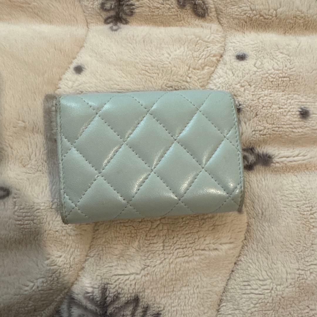 水色 キルティング 三つ折り財布