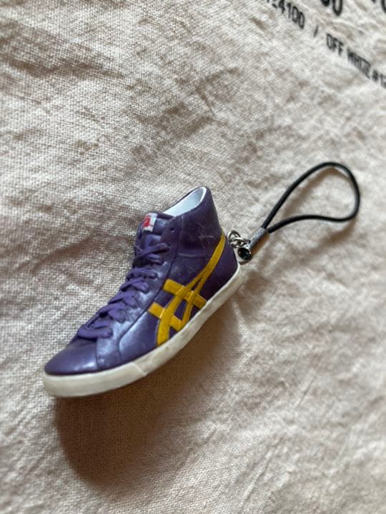 ストラップ　スニーカー　オニツカ　タイガー　紫　バスケット　バッシュ