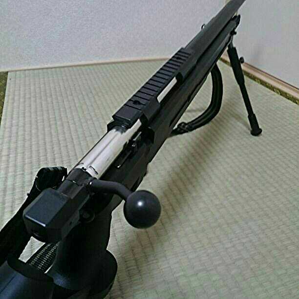 スナイパーライフルとソーコムとガバメント