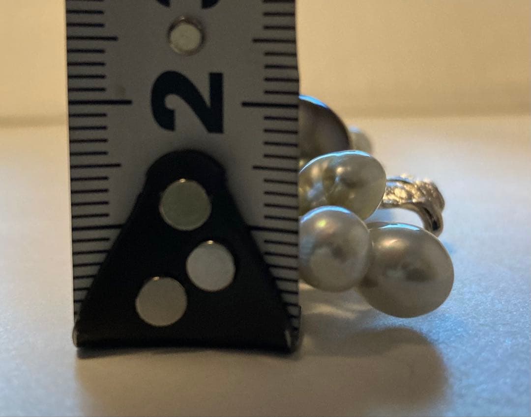 K14WGダイヤモンド 黒真珠 花モチーフ ブローチ