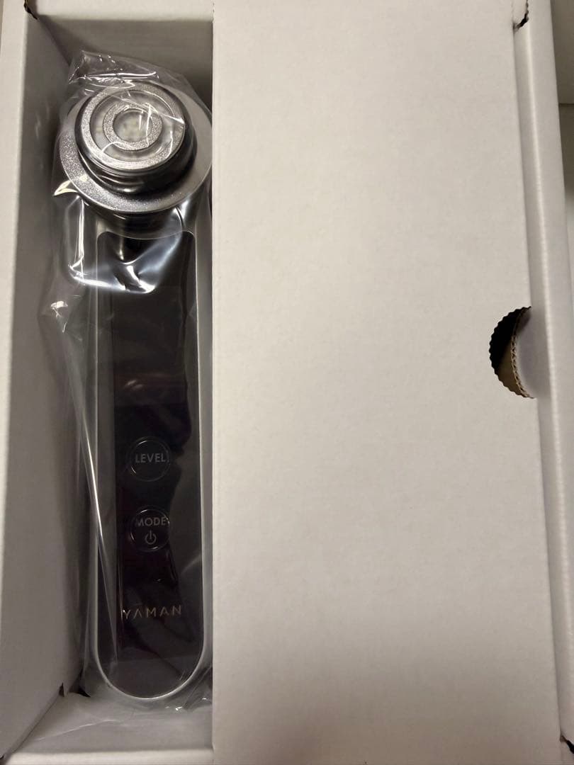 YAMAN 美顔器 本体　未使用品　フォトプラスハイパー　HRF-11 保証あり