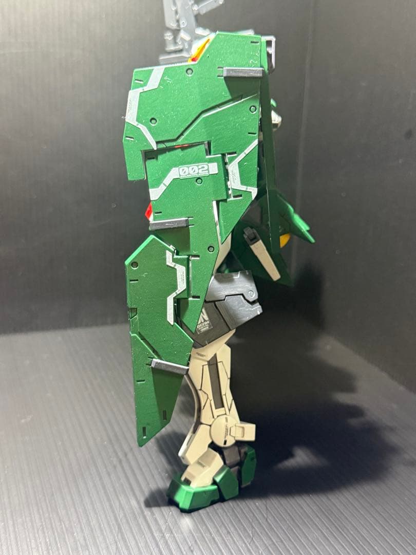 MG ガンダムデュナメス　塗装完成品