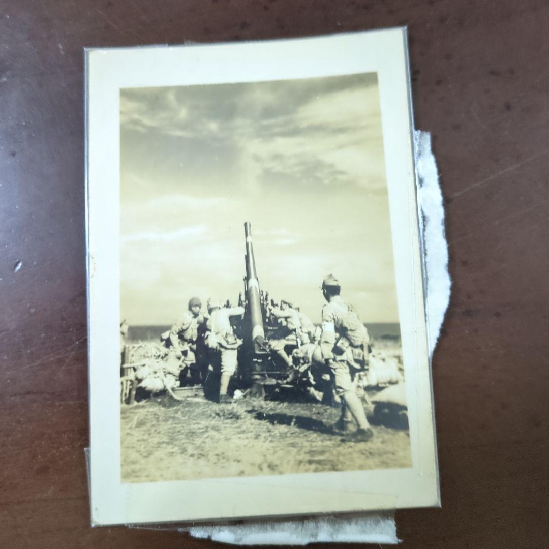 戦争写真 兵士と大砲 セピア調　戦前高射砲