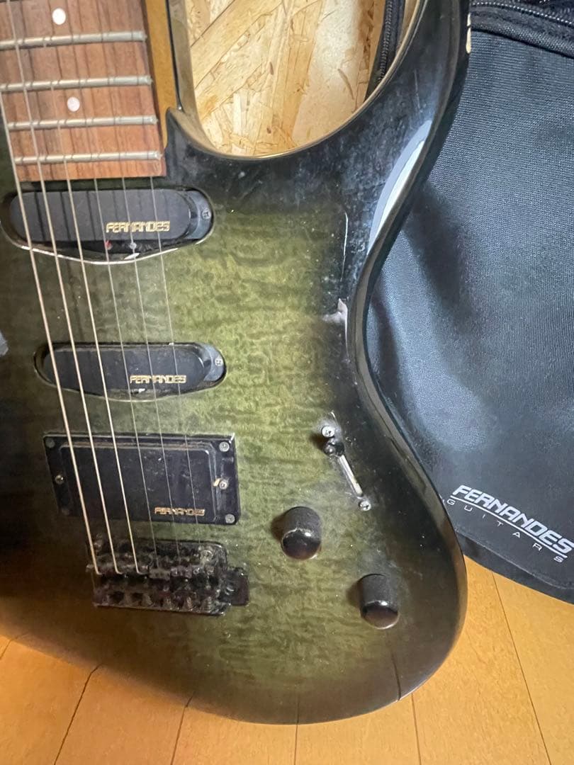 FERNANDES フェルナンデスFGZ-400 エレキギター　ケース付き