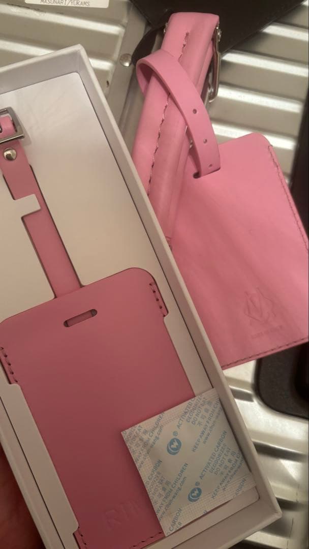 RIMOWA　タグ　ローズ ピンク　リモワ