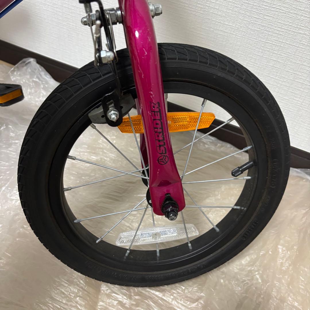 ストライダー 14インチ フューシャピンク ペダル　STRIDER