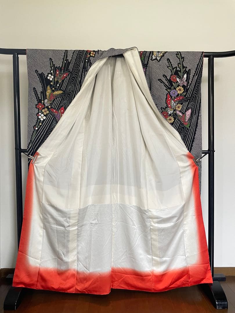 振袖 フルセット 黒総絞り バタフライ カラフル ラメ 新品小物