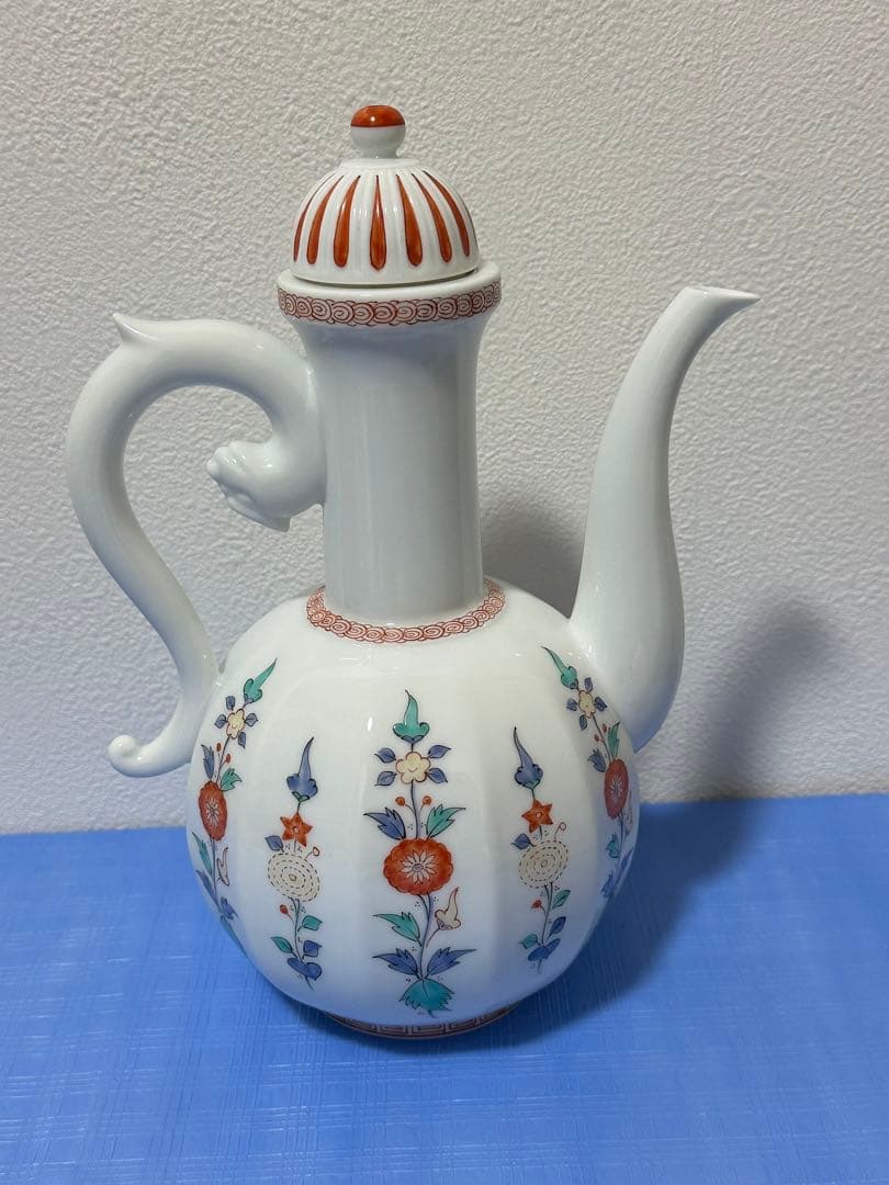 13代酒井田柿右衛門 水差し　水注ぎ　注水