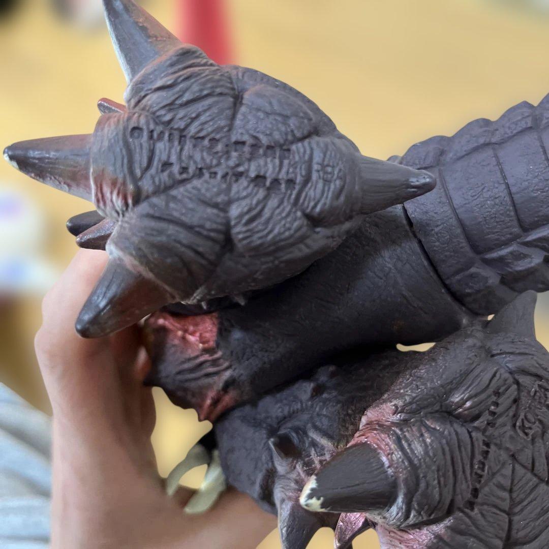 怪獣ソフビ　デストロイア