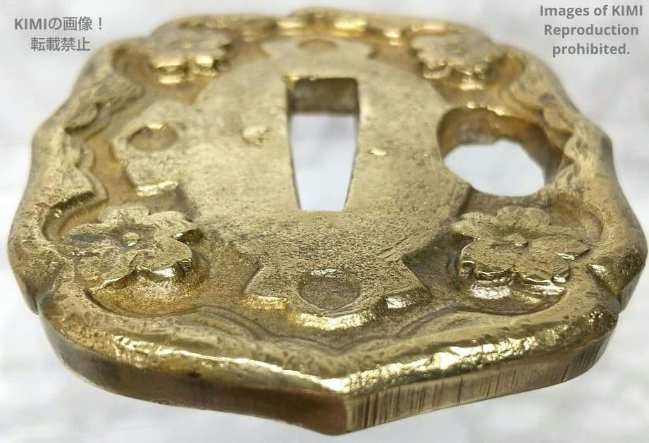 九八式軍刀の鍔 真鍮製 桜 九八式軍刀 B Gunto Tsuba 軍装美術