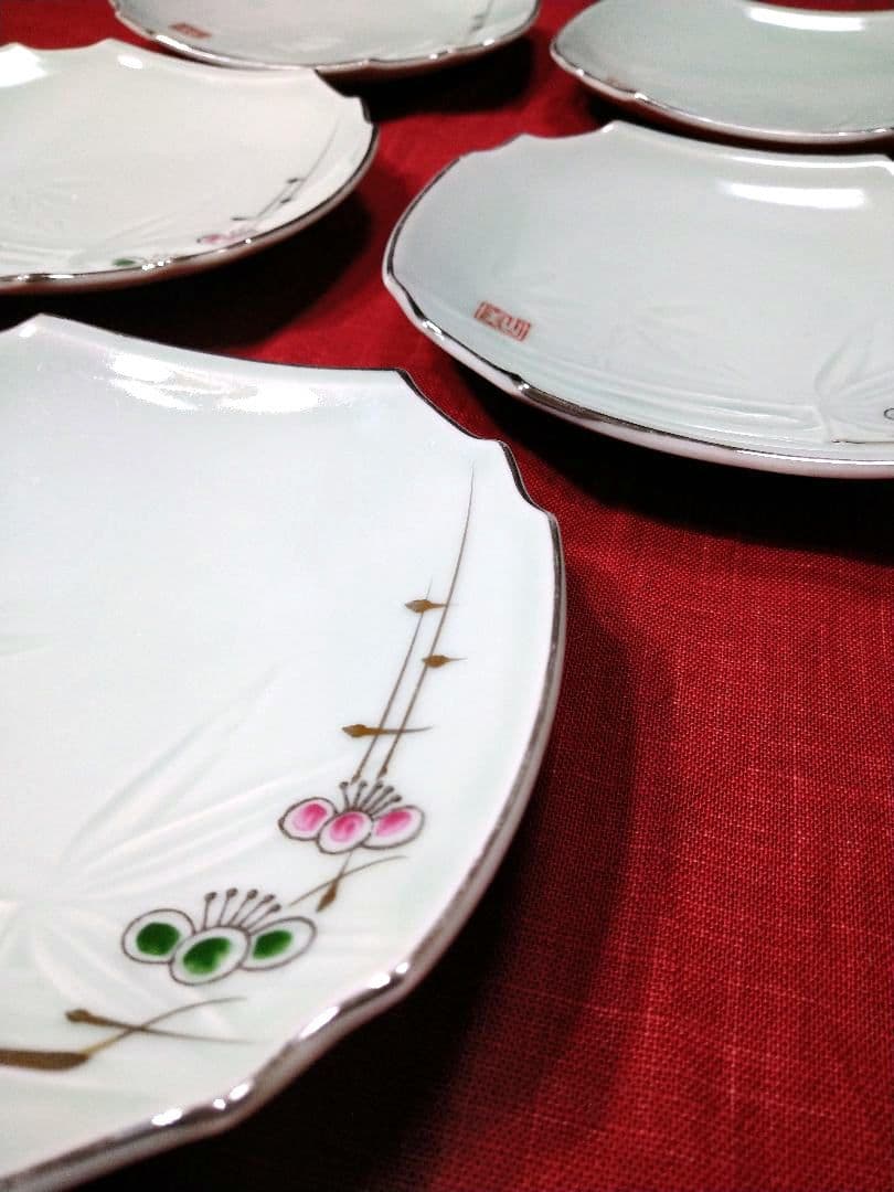 ♥希少なレア品コレクション品♥貴重な６０年前ヴィンテージ♥九谷焼【美山窯】4中皿