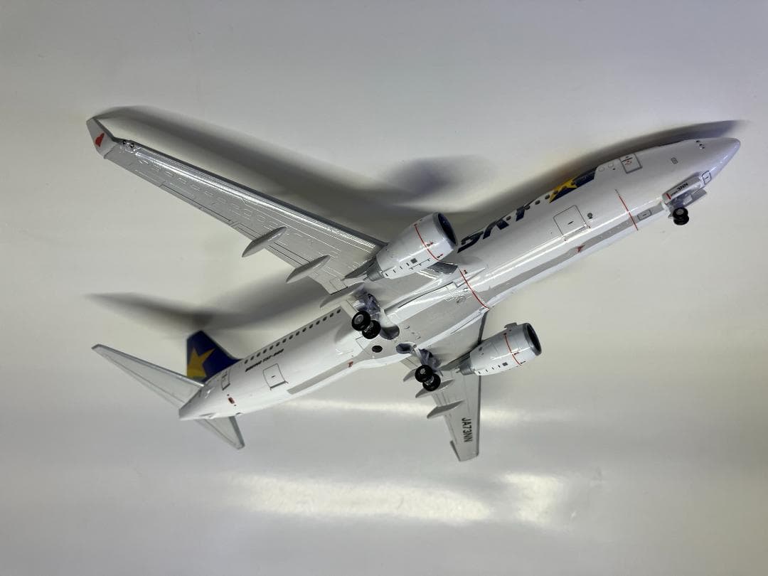 スカイマークボーイング737-800　1/200スケールプラモデル完成品