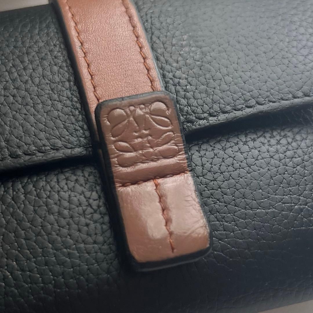 461 美品 LOEWE ロエベ 3つ折り財布