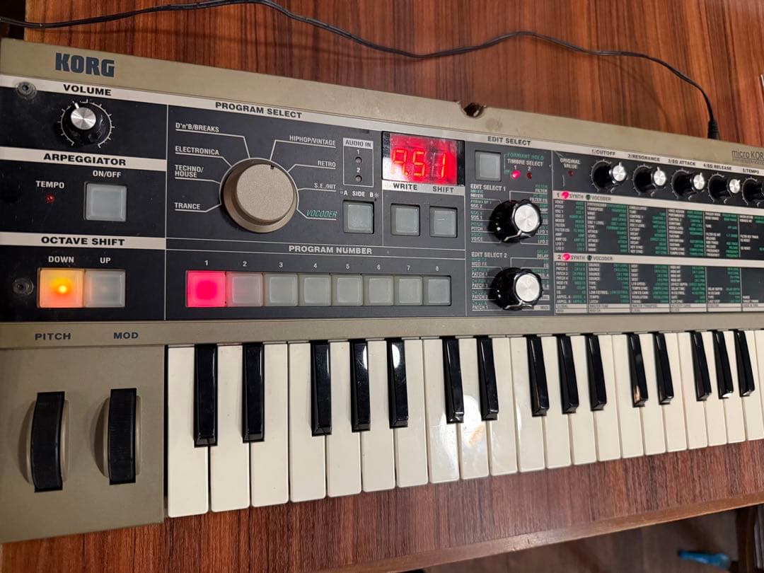 KORG microKORG アナログシンセサイザー 37鍵