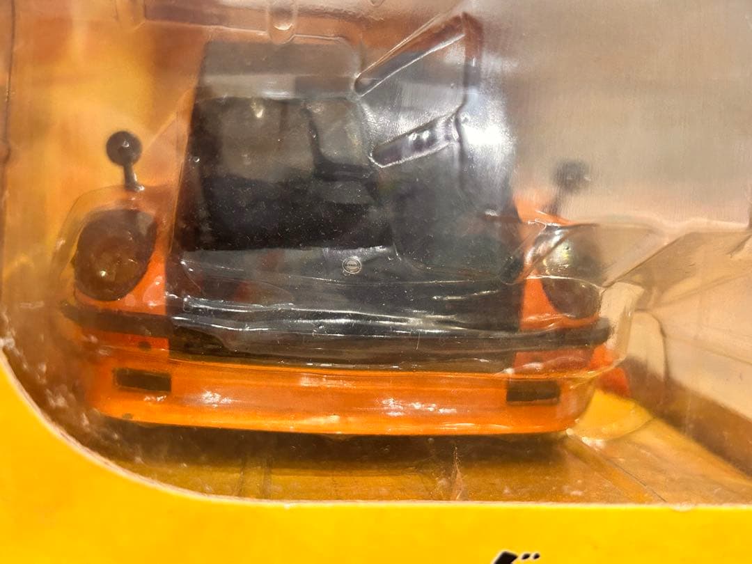 1972 Datsun 240Z 1/24スケールモデル　オレンジ　ミニカー