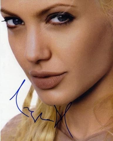 期間限定値下げ！アンジェリーナ・ジョリー　直筆サイン写真