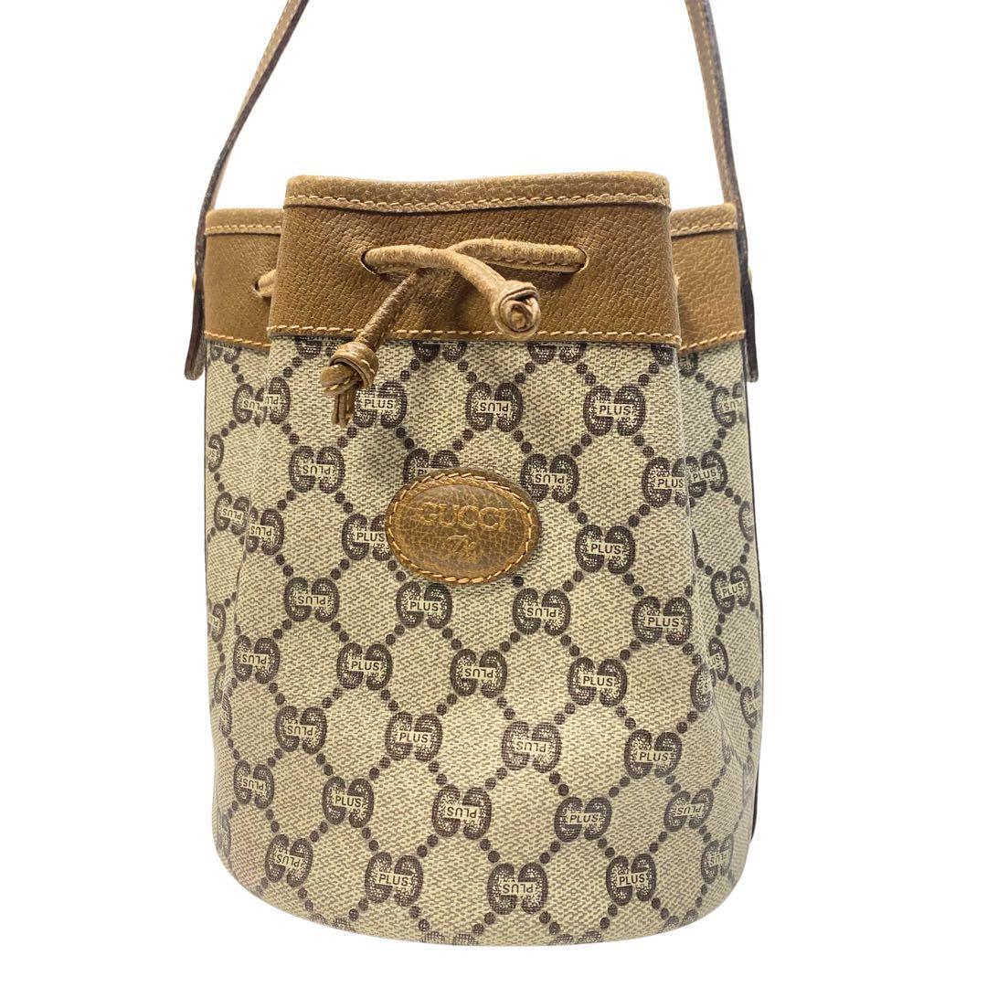 【美品】GUCCI 巾着ショルダーバッグ GGプラス グッチ PVCレザー