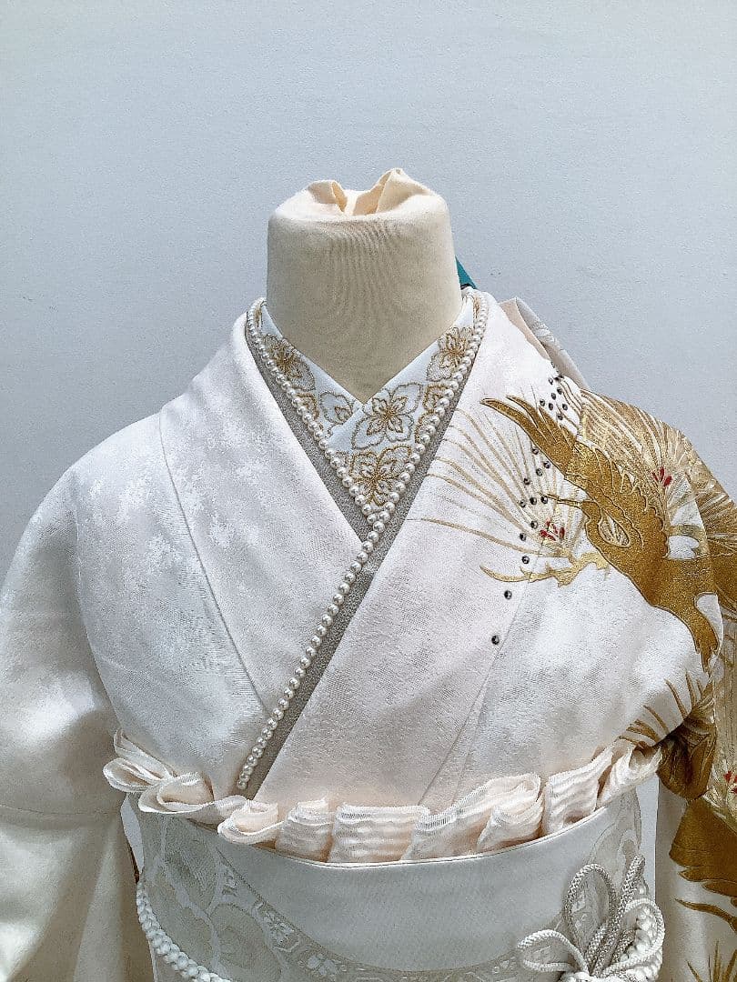 白古典地　上品な振袖フルセット