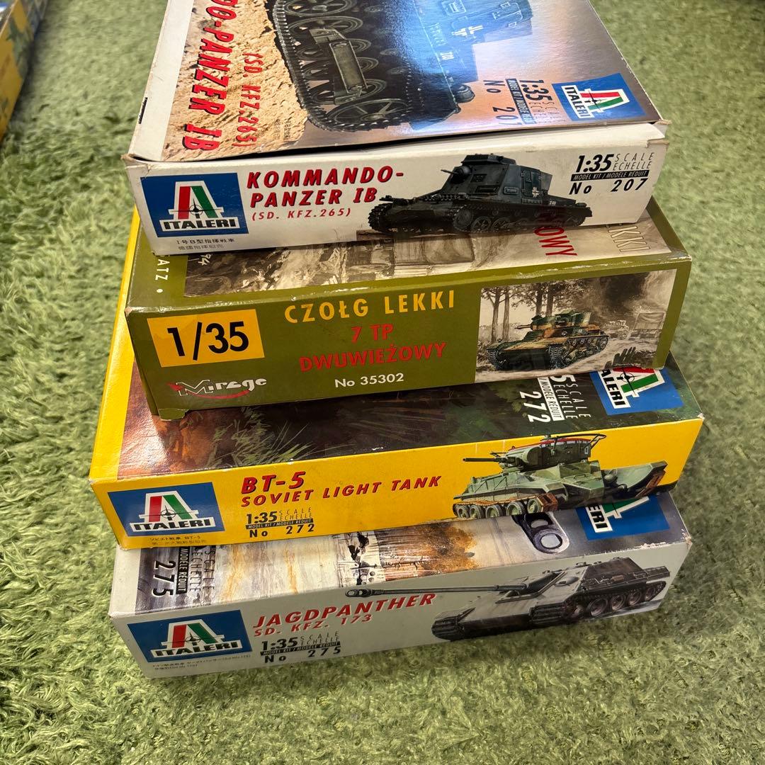 1/35 戦車モデルキットセット Italeri 7点セット　A25