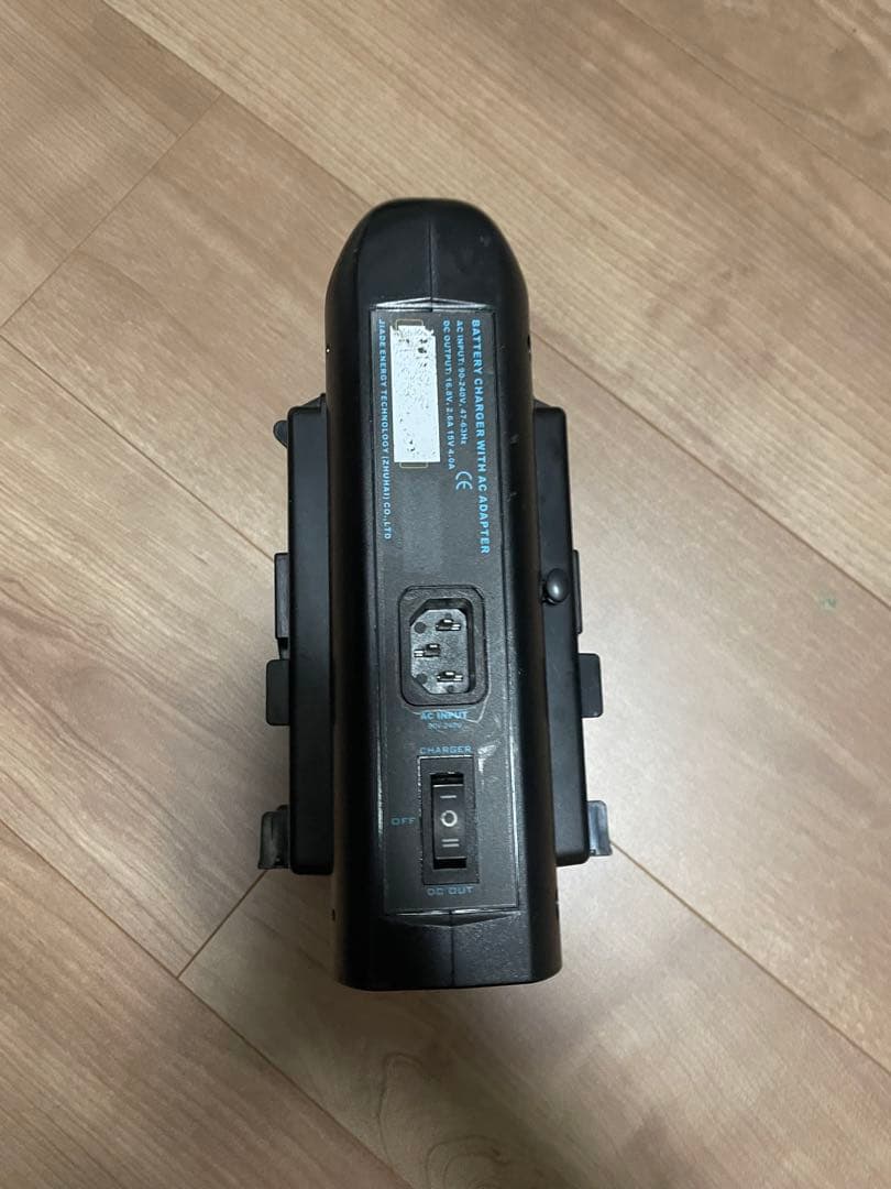 NEP Vマウントバッテリー用2連同時充電器