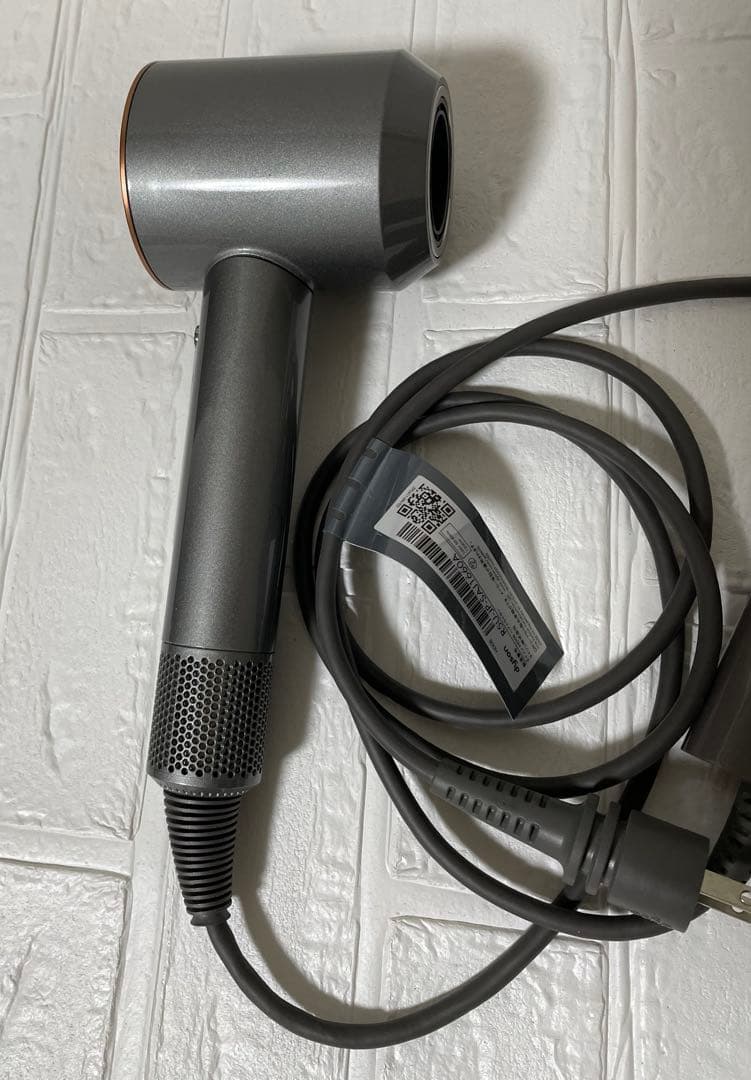 ダイソン HD08 ヘアドライヤー 【未使用に近い】