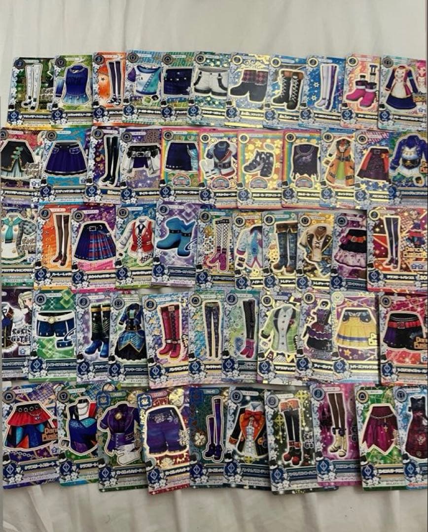 アイカツカード まとめ売り約270枚プレミアム19枚 枚大量 初期 学生証