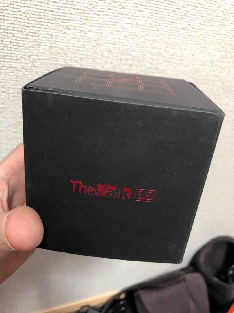 レアVALK CHINA RED 限定版 ルービックキューブ