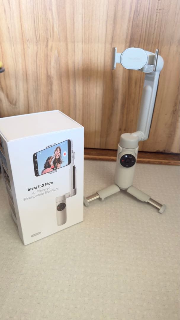 【動作良好】Insta360 Flow ジンバル やや汚れあり