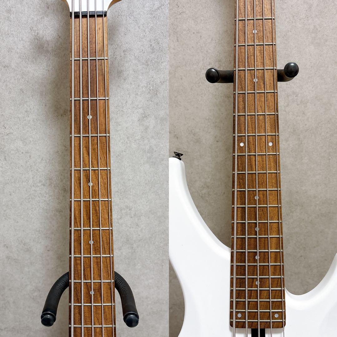 美品 YAMAHA ヤマハ TRBX305 5弦 エレキベース 白 アクティブ