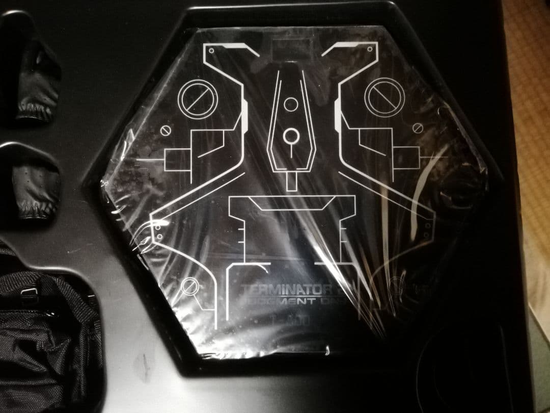 HOTTOYS　ホットトイズ製 1/6 ターミネーター2 T-800DX版