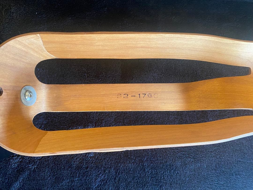 チャールズ&レイ・イームズ/レッグスプリント