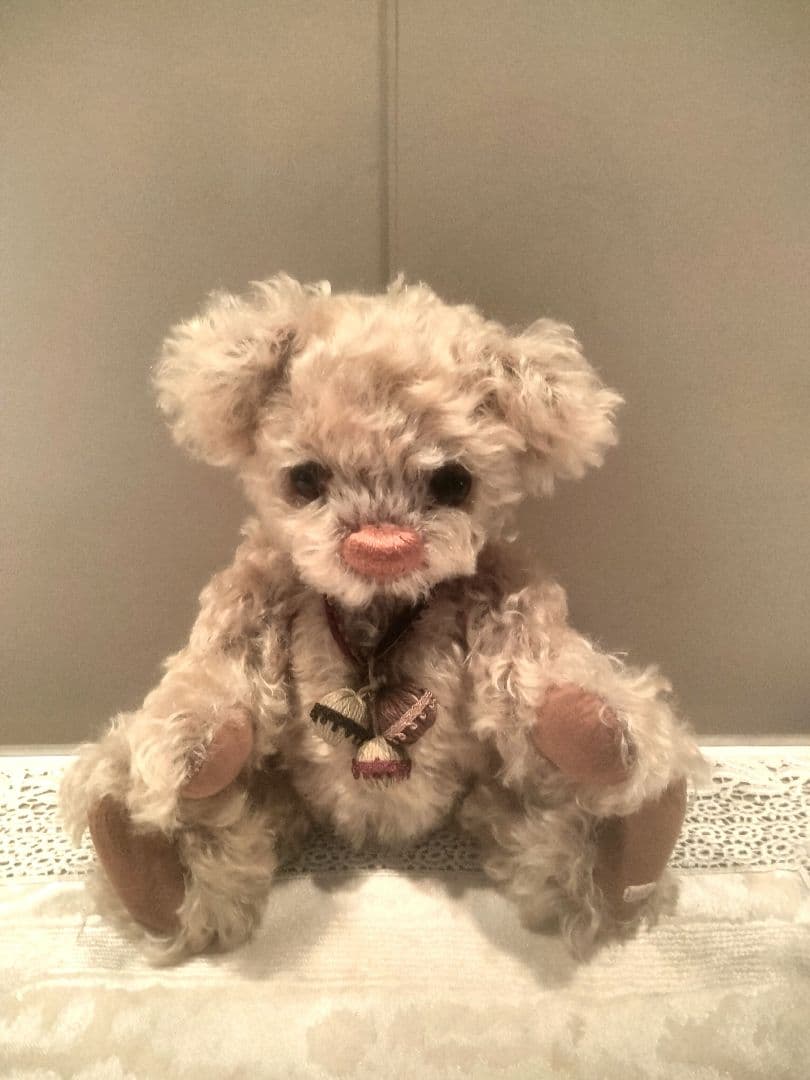 テディベアアーティスト「Tokotoko Bear Japan」作のテディベア