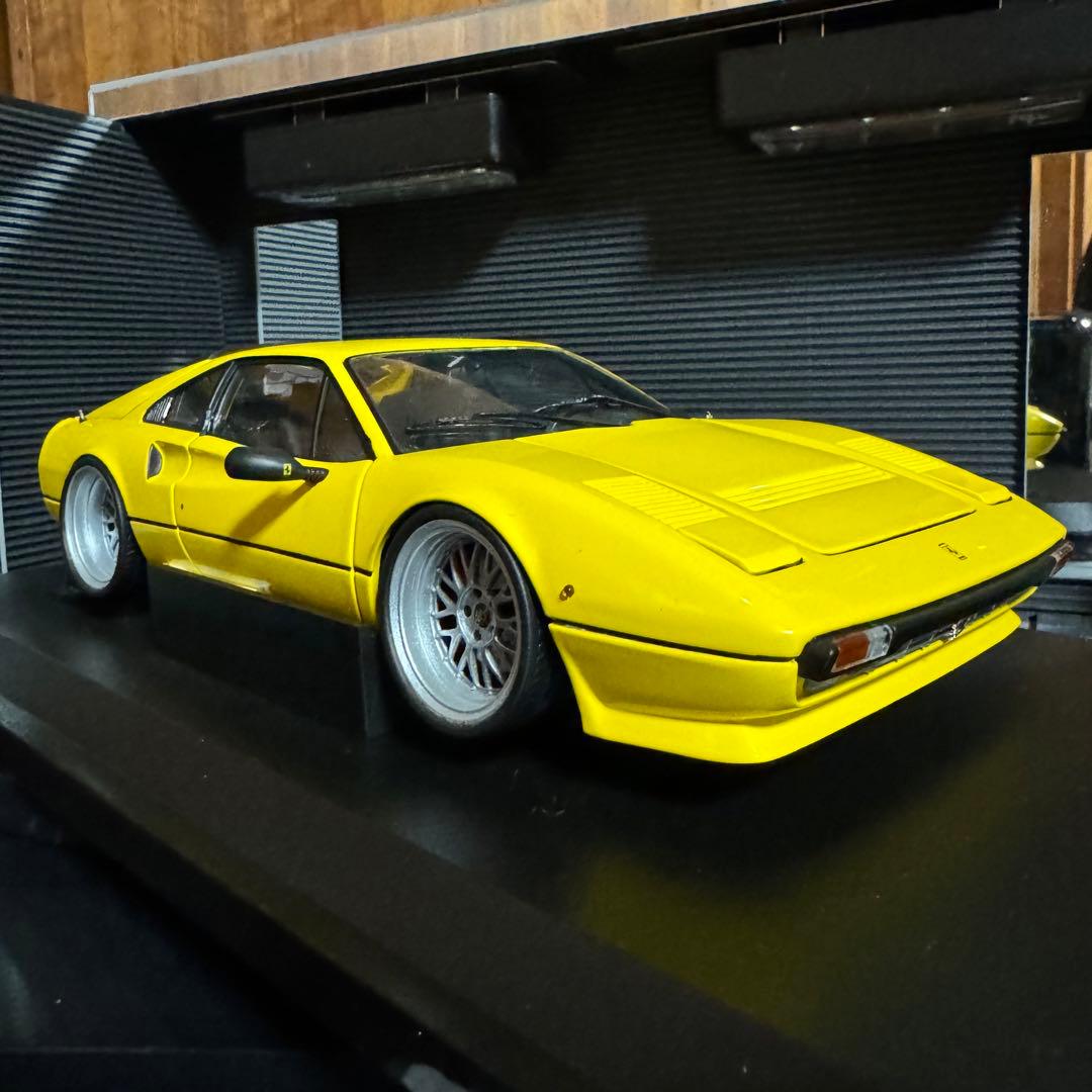 絶版 京商 1/18 フェラーリ 308GTB クワトロ カスタム仕様