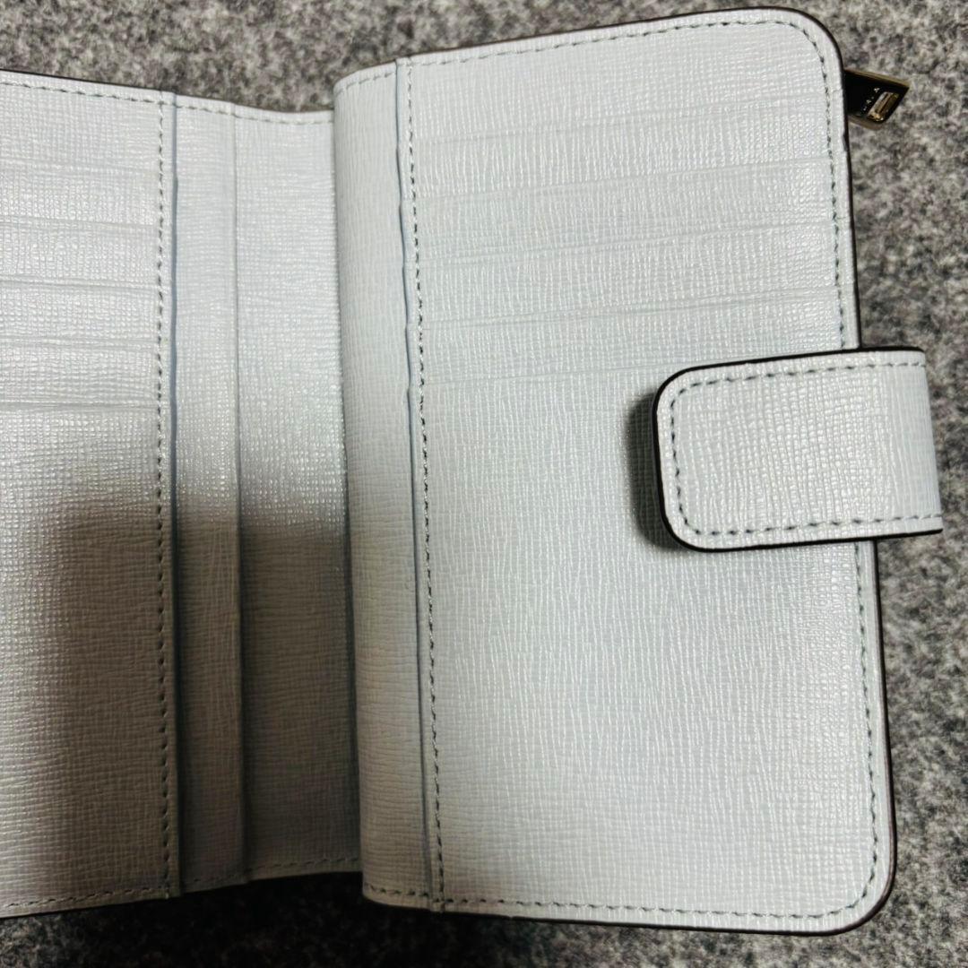 ゆ*う様 FURLA 二つ折り財布 ライトブルー